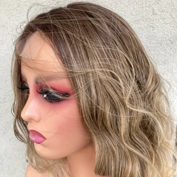 Stylish Ombre Brown and Blonde Wavy Wig - Picture 4 of 13